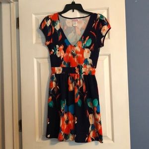Textured Floral Dress!